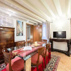 https://ca-del-carro.hotelinveneto.com